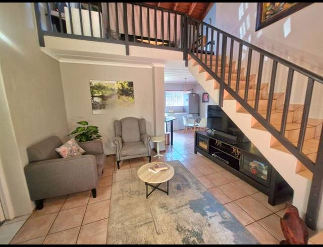 3 BEDROOM HOUSE FOR SALE IN MAGALIESKRUIN